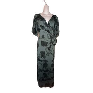 Tanoa Kaftan Maxi Dress XS Runs Large Dark Green Black Leaf Print Boho Resort